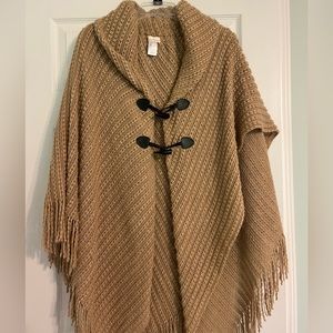 Fringed Poncho/cape